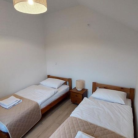 Apartamenty Starowiejska 39, Ryczow - 10Km Od Zator Energylandia Kültér fotó