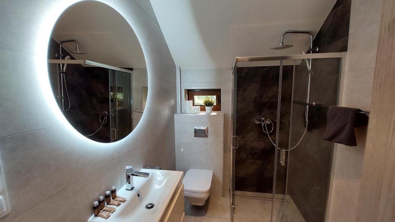 Apartamenty Starowiejska 39, Ryczow - 10Km Od Zator Energylandia Kültér fotó
