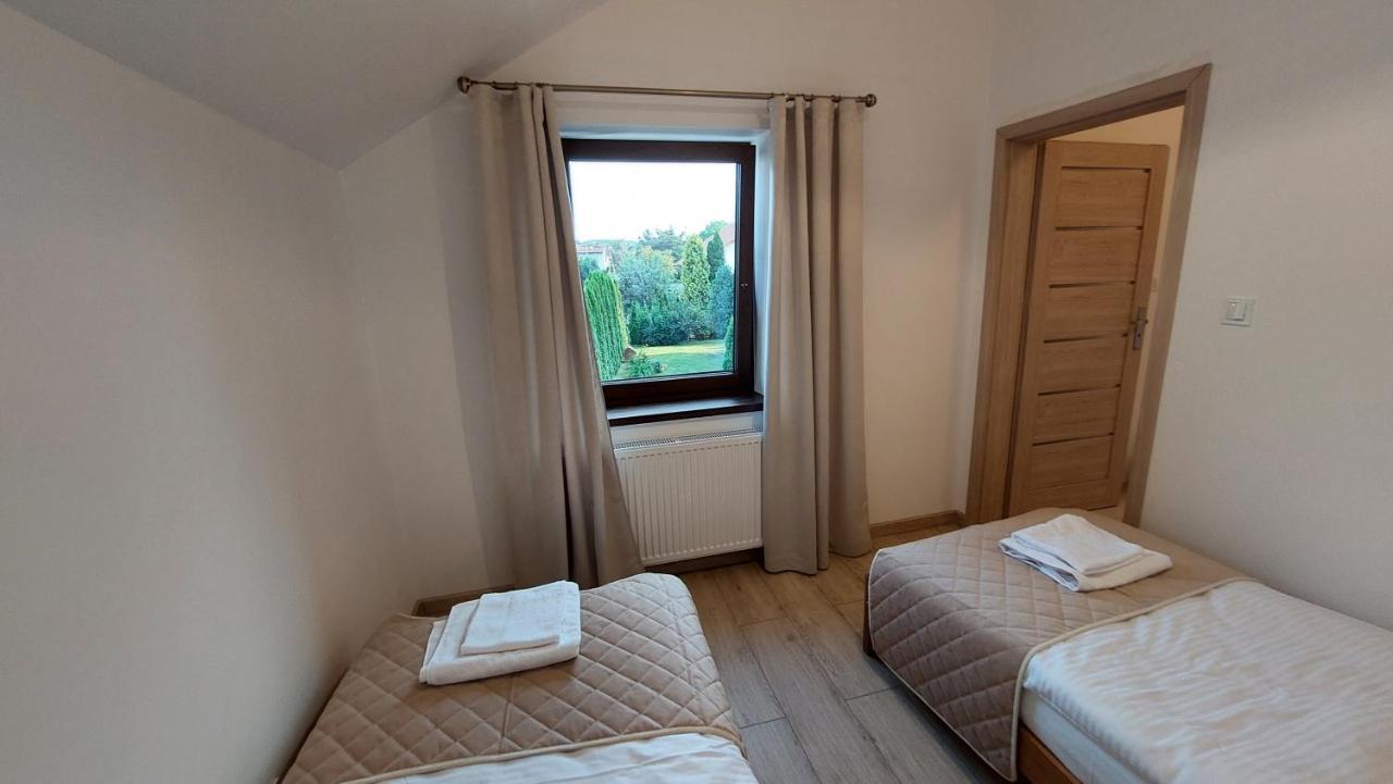 Apartamenty Starowiejska 39, Ryczow - 10Km Od Zator Energylandia Kültér fotó
